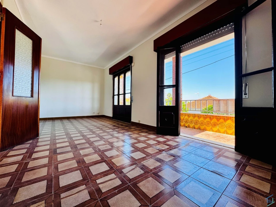 Moradia T3 para Venda em São Pedro de Tomar Foto 5