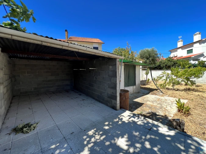 Moradia T3 para Venda em São Pedro de Tomar Foto 25