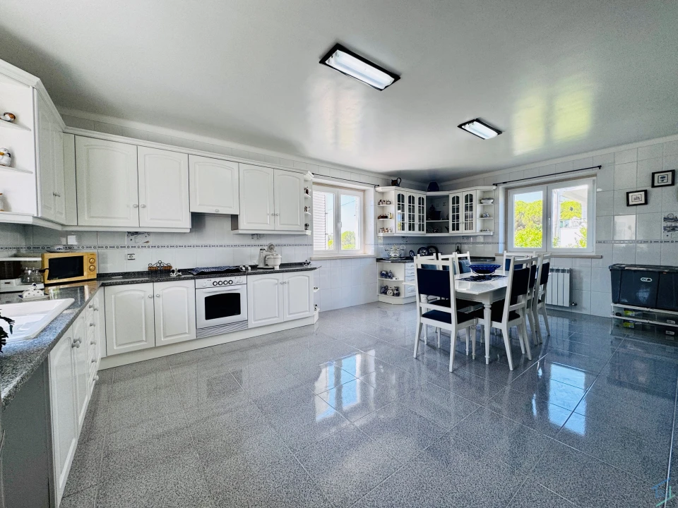 Moradia T4 para Venda em Madalena e Beselga Foto 4