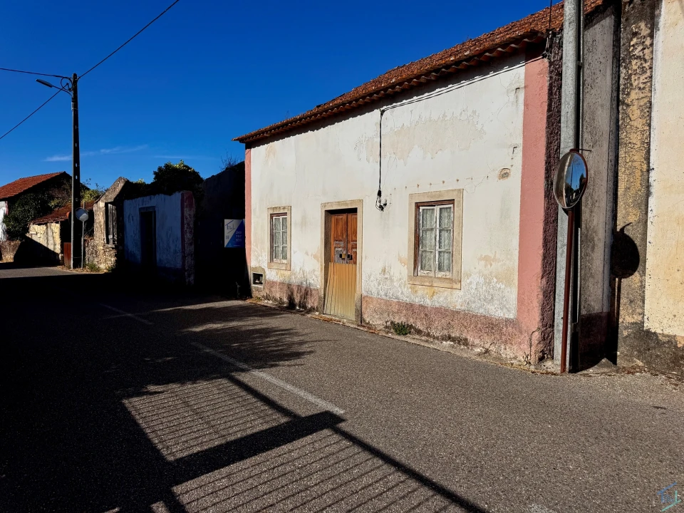 Terreno para Venda em Chãos Foto 65