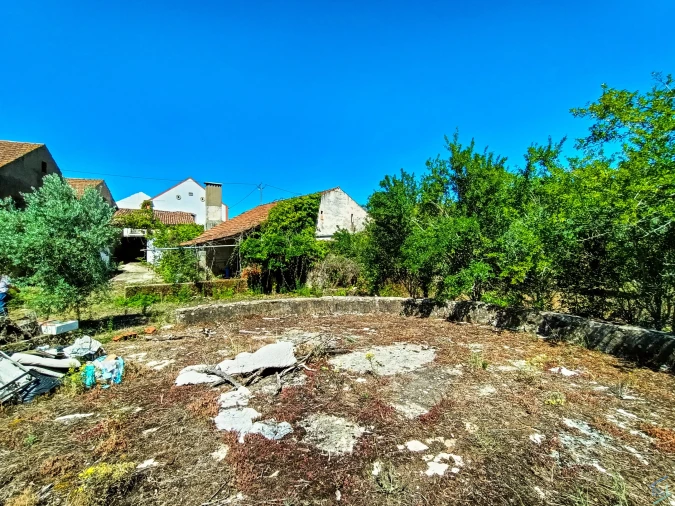 Terreno para Venda em Chãos Foto 27