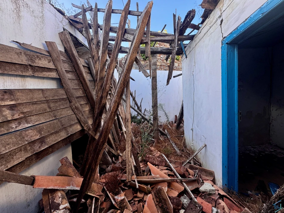 Terreno para Venda em Chãos Foto 6