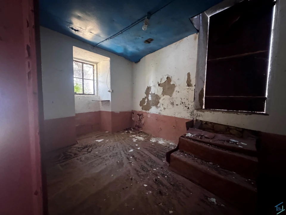 Terreno para Venda em Chãos Foto 14