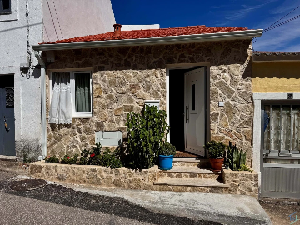 Moradia T1 para Venda em Assentiz Foto 1