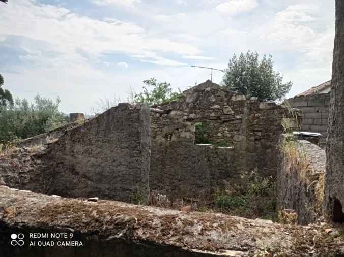 Moradia T3 para Venda em Amendoa Foto 16