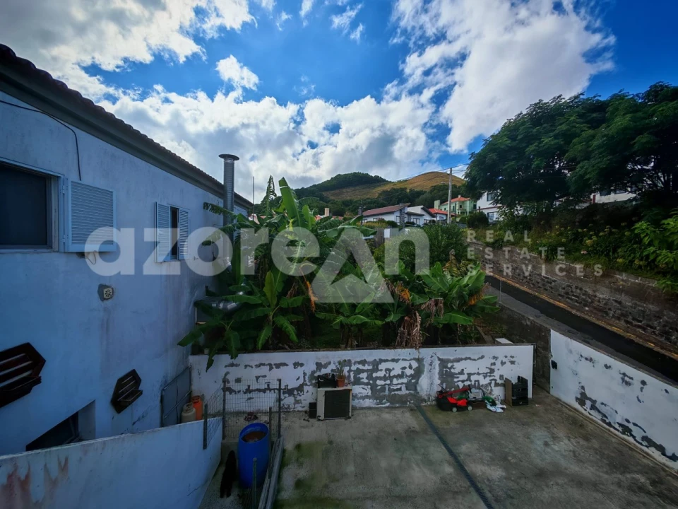 Moradia T3 para Venda em Fajã de Cima Foto 10