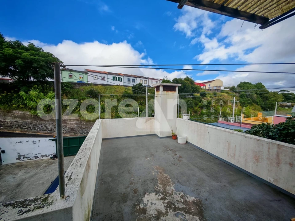 Moradia T3 para Venda em Fajã de Cima Foto 11