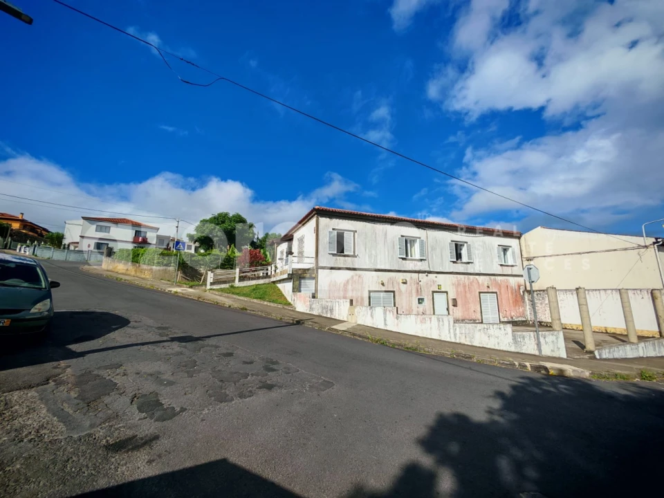 Moradia T3 para Venda em Fajã de Cima Foto 27