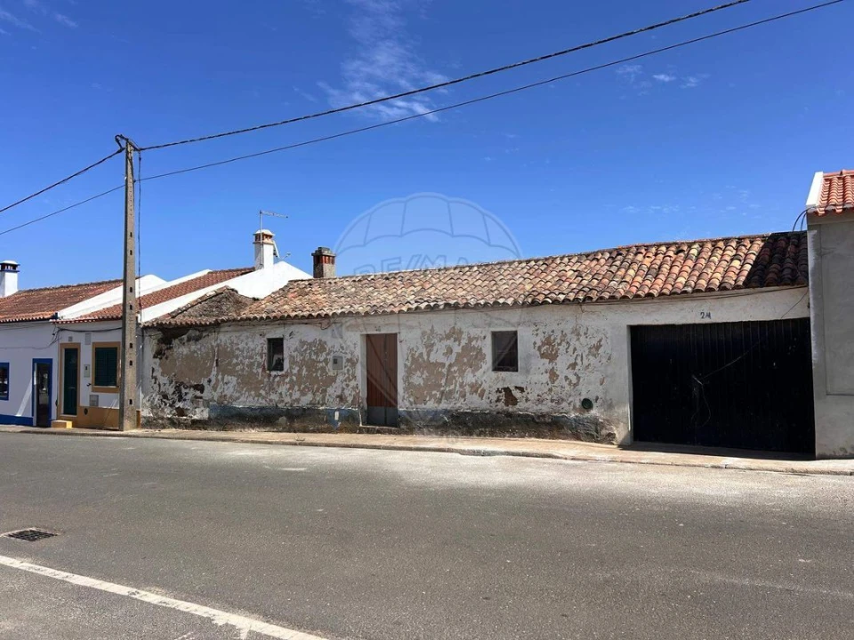 Moradia T2 para Venda em São Luis Foto 1