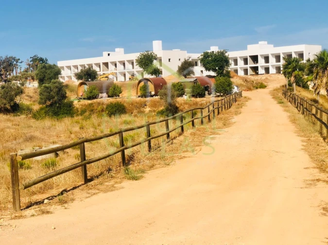 Terreno para Venda em Albufeira e Olhos de Água Foto 15