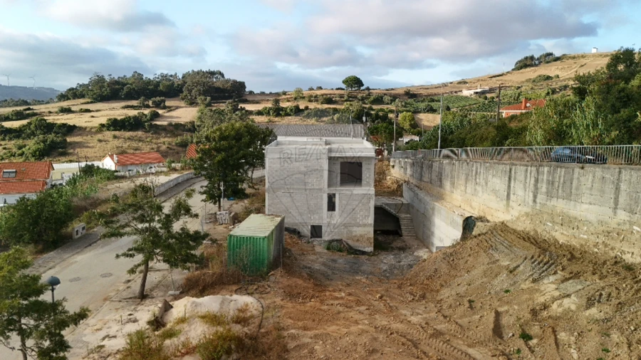 Moradia T4 para Venda em Sapataria Foto 20