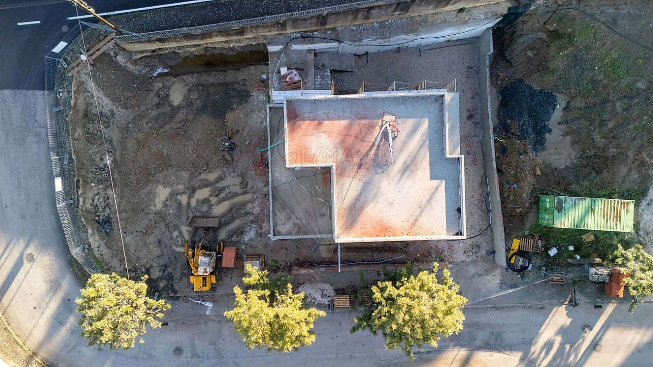 Moradia T4 para Venda em Sapataria Foto 15