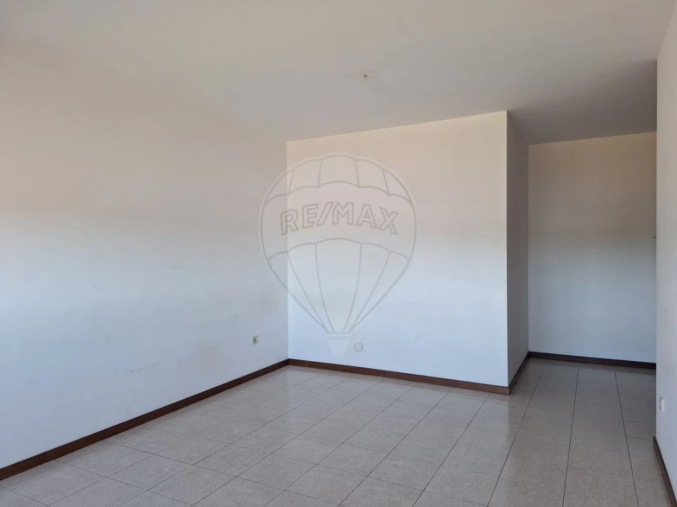 Apartamento T4 para Venda em Perafita, Lavra e Santa Cruz do Bispo Foto 4