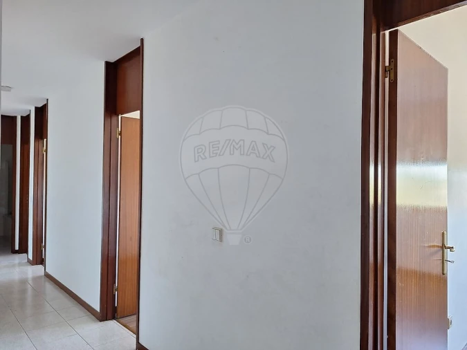 Apartamento T4 para Venda em Perafita, Lavra e Santa Cruz do Bispo Foto 13