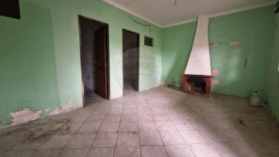 Moradia T3 para Venda em Sé Nova, Santa Cruz, Almedina e São Bartolomeu Foto 7