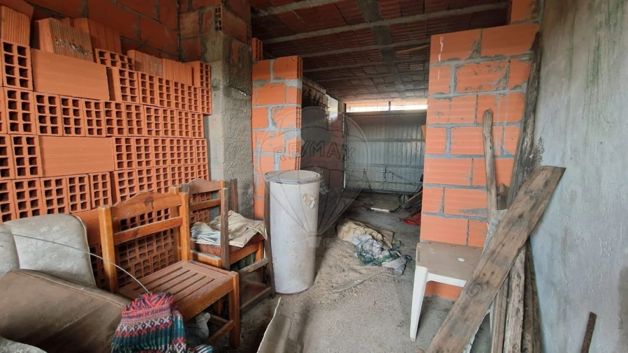 Moradia T3 para Venda em Sé Nova, Santa Cruz, Almedina e São Bartolomeu Foto 16