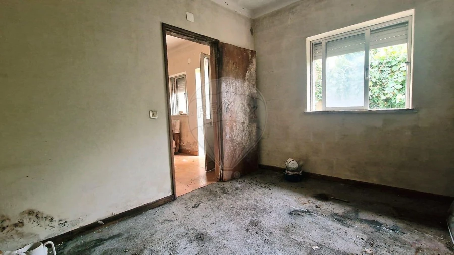 Moradia T3 para Venda em Sé Nova, Santa Cruz, Almedina e São Bartolomeu Foto 6