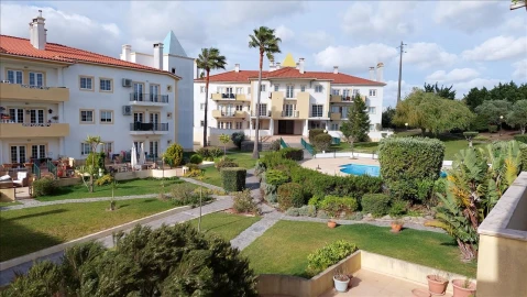 Apartamento T4 para Venda em Agualva e Mira-Sintra