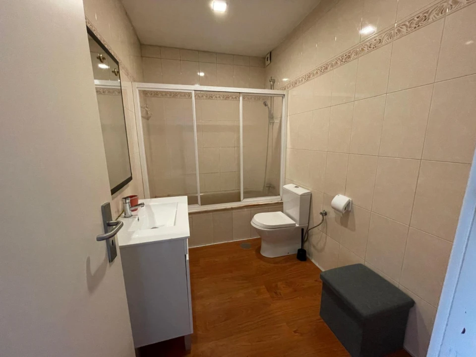 Apartamento T2 para Venda em Braga (Maximinos, Sé e Cividade) Foto 7