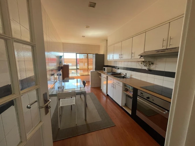 Apartamento T2 para Venda em Braga (Maximinos, Sé e Cividade) Foto 4