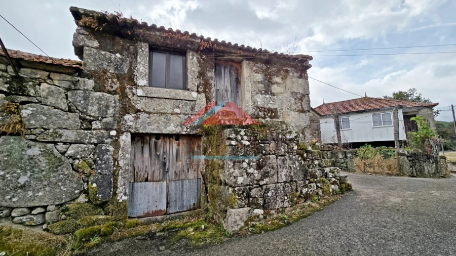 Moradia T2 para Venda em Merufe Foto 2