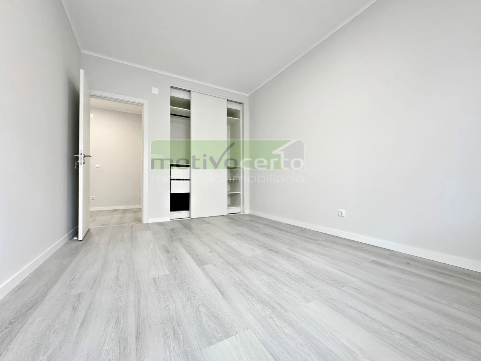 Apartamento T2 para Venda em Oeiras e São Julião da Barra, Paço de Arcos e Caxias Foto 10