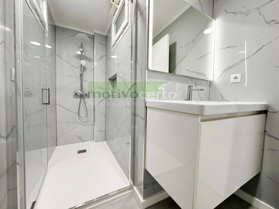 Apartamento T2 para Venda em Oeiras e São Julião da Barra, Paço de Arcos e Caxias Foto 18