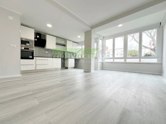 Apartamento T2 para Venda em Oeiras e São Julião da Barra, Paço de Arcos e Caxias Foto 5