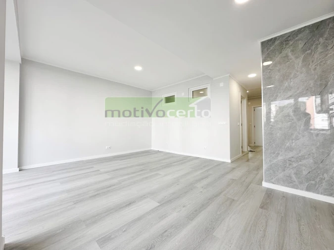 Apartamento T2 para Venda em Oeiras e São Julião da Barra, Paço de Arcos e Caxias Foto 8