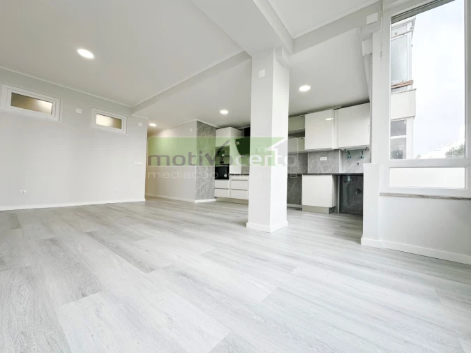 Apartamento T2 para Venda em Oeiras e São Julião da Barra, Paço de Arcos e Caxias Foto 6