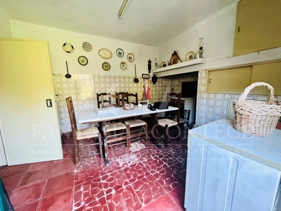 Moradia T8 para Venda em Reguengo e São Julião Foto 8