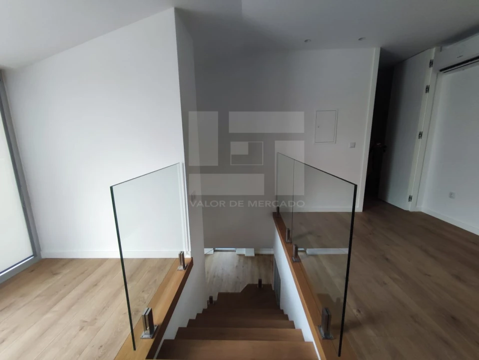 Apartamento T2 para Venda em Ranhados Foto 4