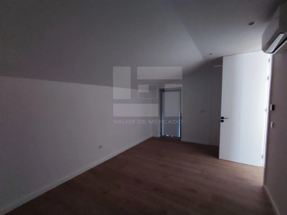 Apartamento T2 para Venda em Ranhados Foto 20