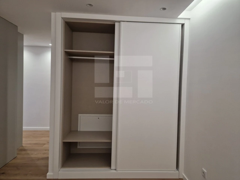 Apartamento T2 para Venda em Ranhados Foto 28