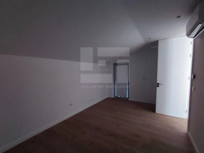 Apartamento T2 para Venda em Ranhados Foto 20