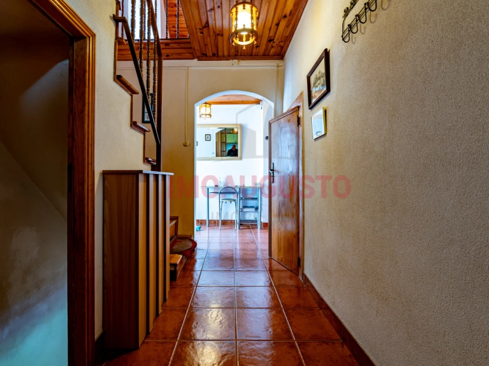Moradia T3 para Venda em Vila Cova a Coelheira Foto 9