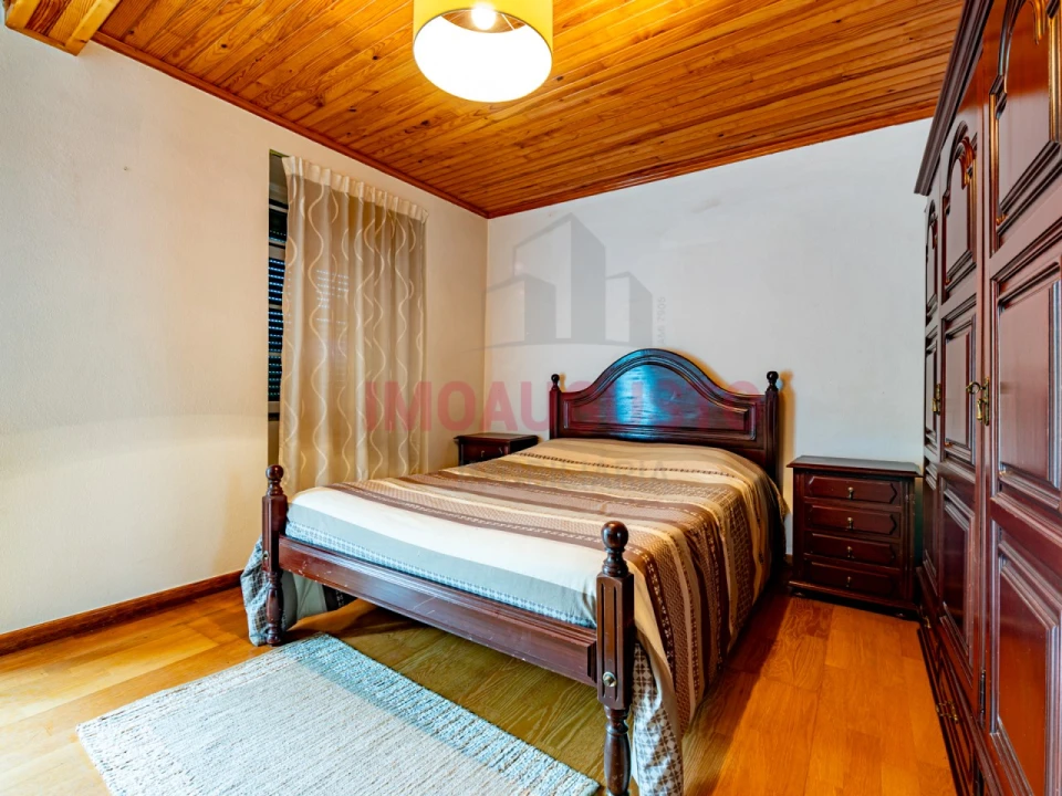 Moradia T3 para Venda em Vila Cova a Coelheira Foto 11