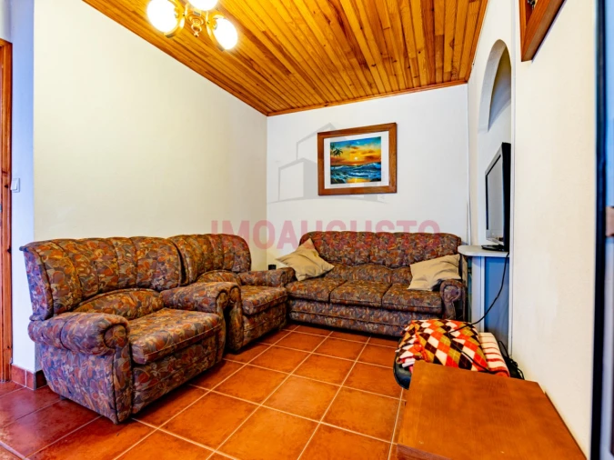 Moradia T3 para Venda em Vila Cova a Coelheira Foto 16