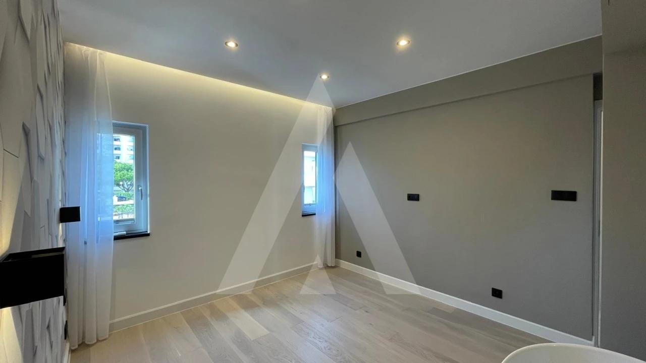 Apartamento T2 para Venda em Quarteira Foto 29