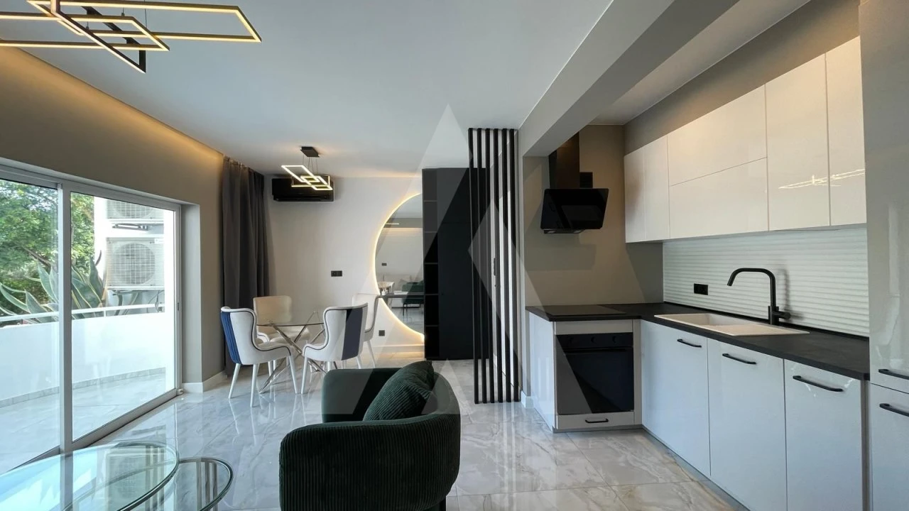 Apartamento T2 para Venda em Quarteira Foto 2