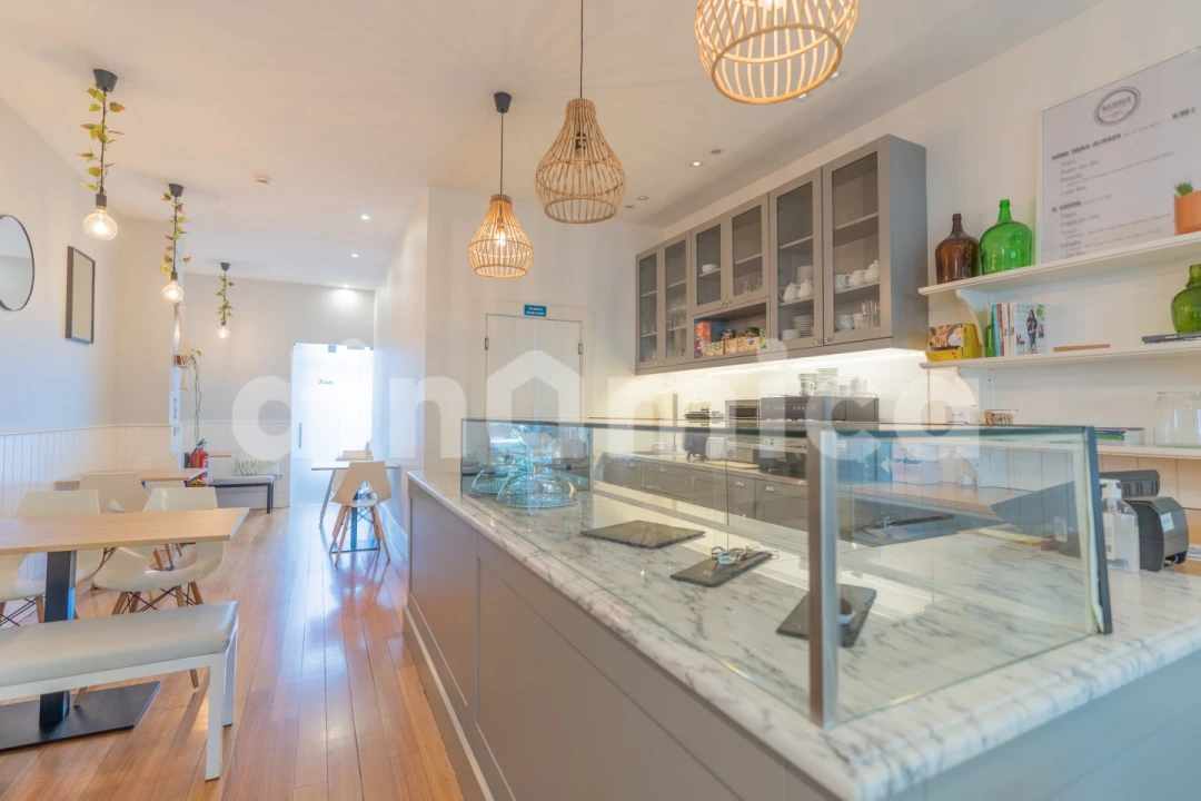 Negócio para Venda em Vila Nova de Famalicão e Calendário Foto 2