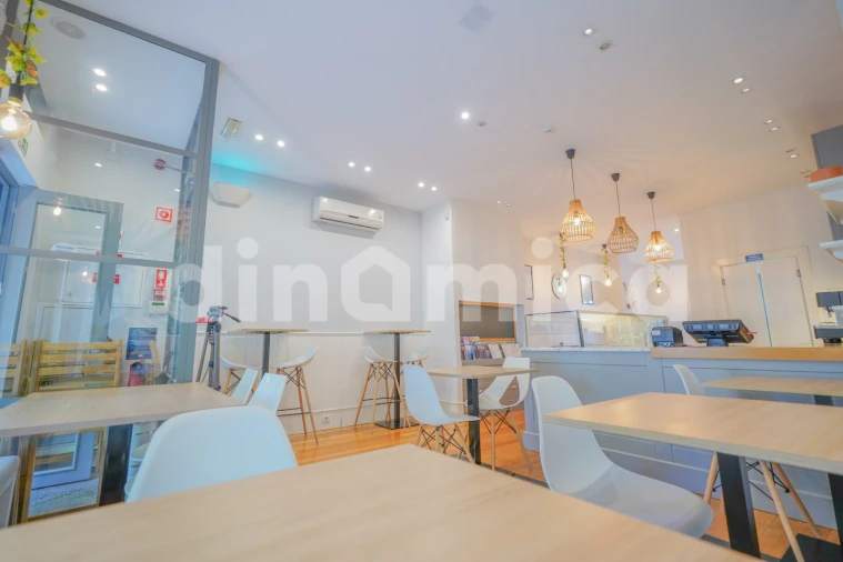 Negócio para Venda em Vila Nova de Famalicão e Calendário Foto 7