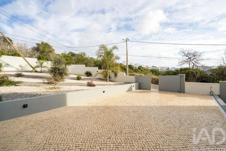 Moradia T3 para Venda em Albufeira e Olhos de Água Foto 17