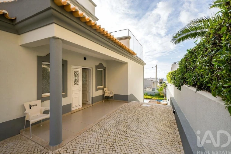 Moradia T3 para Venda em Albufeira e Olhos de Água Foto 22