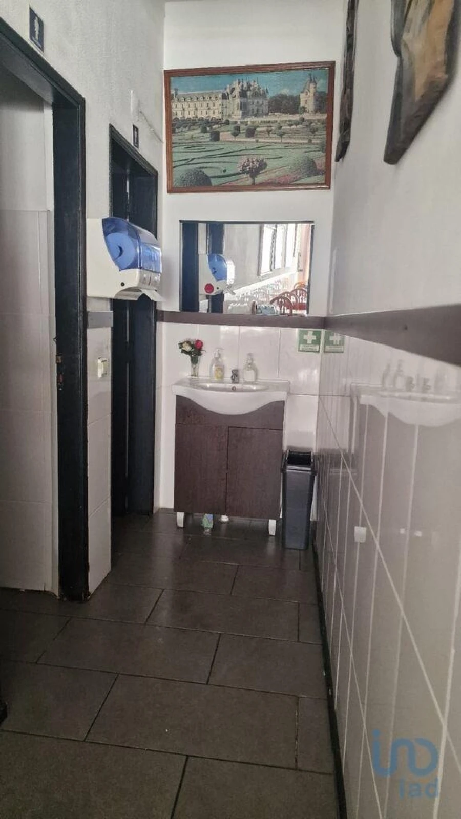 Loja para Venda em Olhão Foto 7