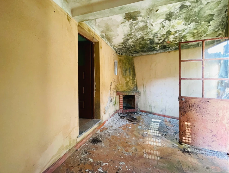 Moradia T3 para Venda em Almalagues Foto 5