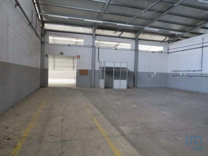 Loja para Venda em Muge Foto 5