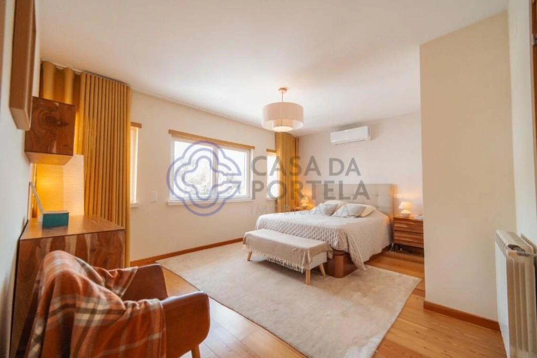 Moradia T3 para Venda em Alcabideche Foto 22