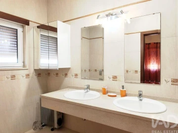 Moradia T4 para Venda em Vila Nova de Cacela