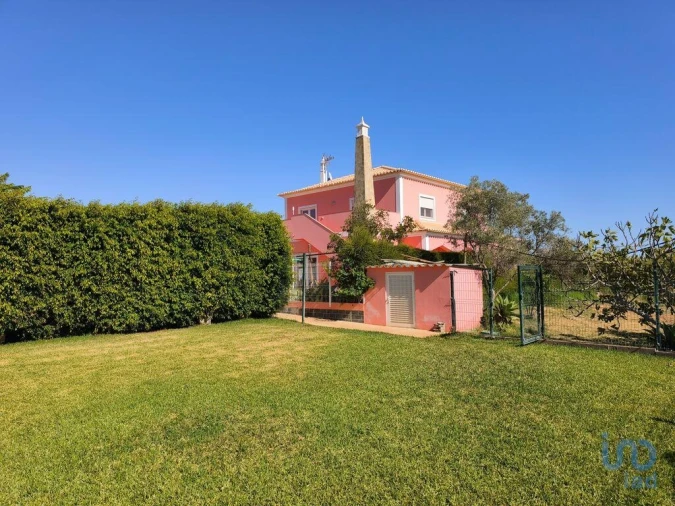 Moradia T4 para Venda em Vila Nova de Cacela Foto 5